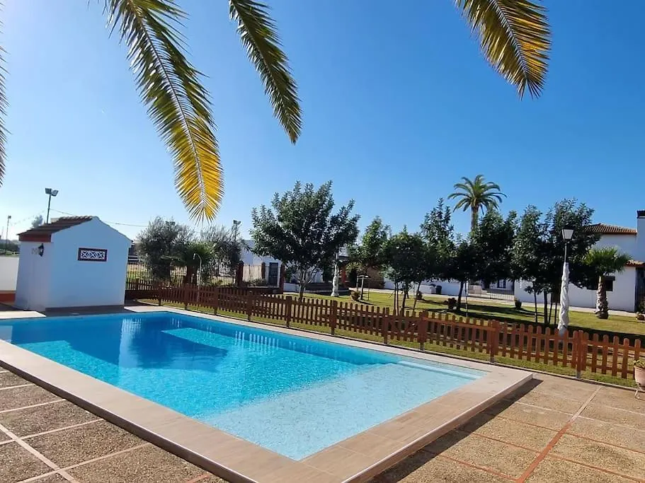 Finca Campo Alegre Villa Utrera Сasa de vacaciones