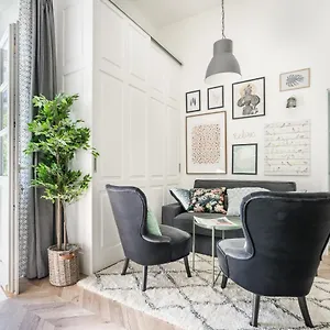 Bpr King Street Vintage Design With A/c Apartamento Budapest