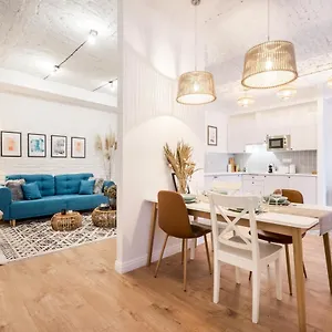 Roomli Boho Chic Apartamento Budapest